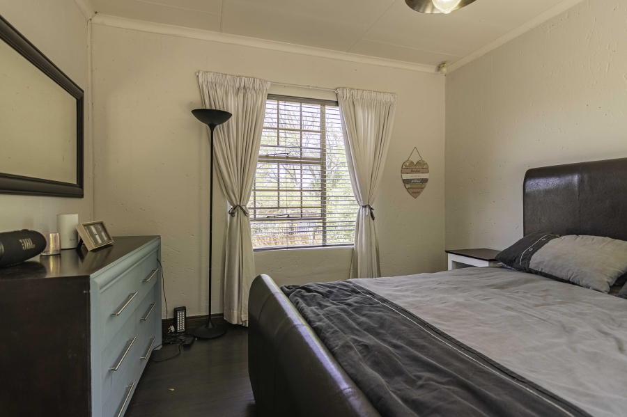 3 Bedroom Property for Sale in Honeydew Ridge Gauteng