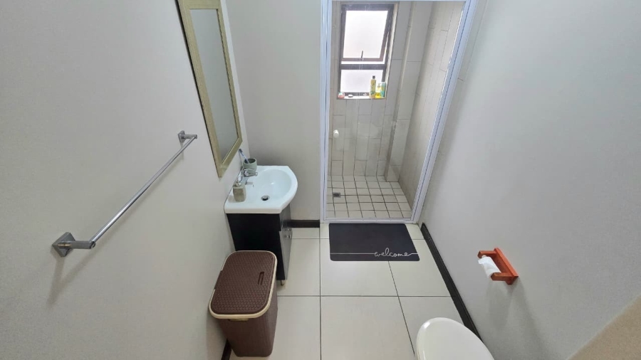 3 Bedroom Property for Sale in Rooihuiskraal North Gauteng