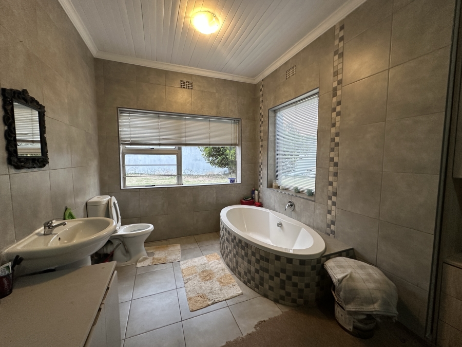 3 Bedroom Property for Sale in The Hill Gauteng