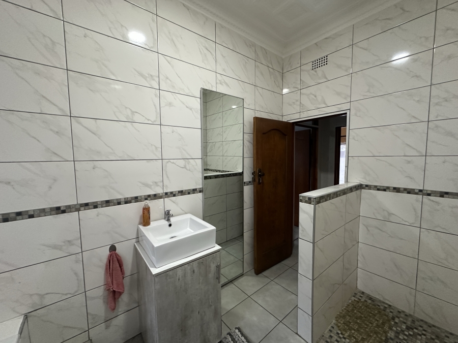 3 Bedroom Property for Sale in The Hill Gauteng