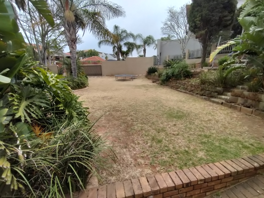 3 Bedroom Property for Sale in Noordheuwel Gauteng