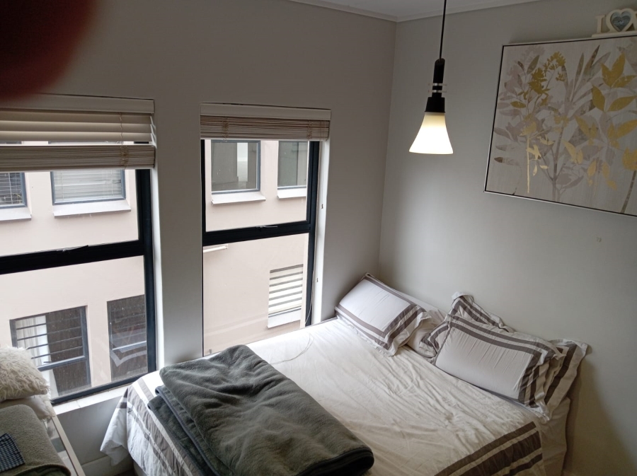 1 Bedroom Property for Sale in Waterfall Gauteng