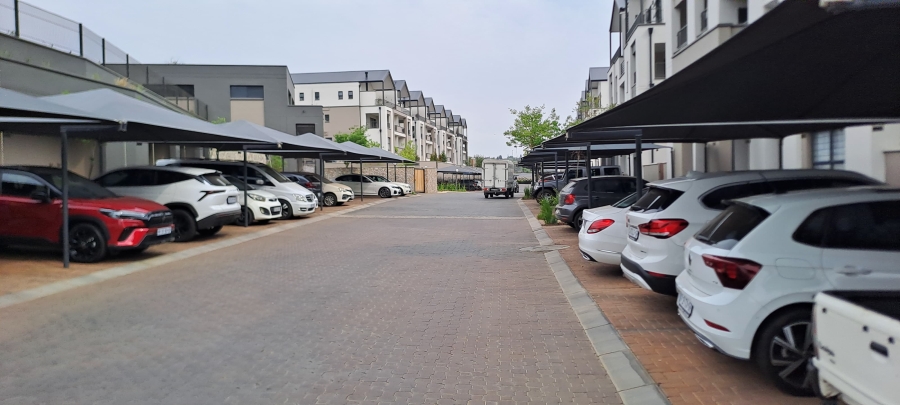 1 Bedroom Property for Sale in Waterfall Gauteng