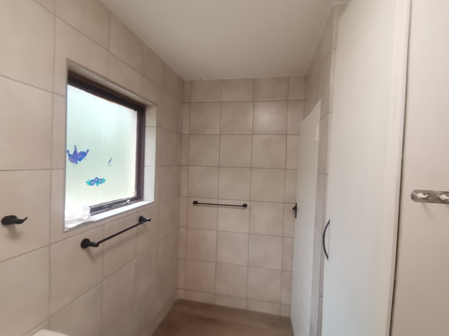 1 Bedroom Property for Sale in New Market Park Gauteng