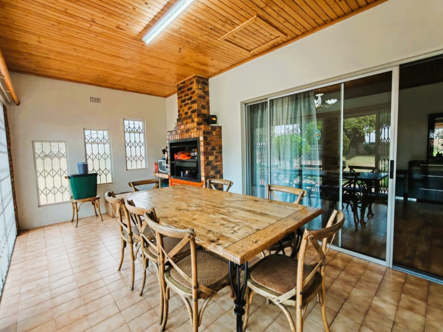 4 Bedroom Property for Sale in Three Rivers East Gauteng