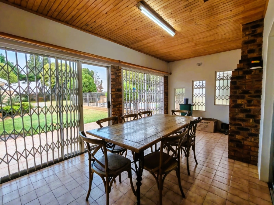 4 Bedroom Property for Sale in Three Rivers East Gauteng