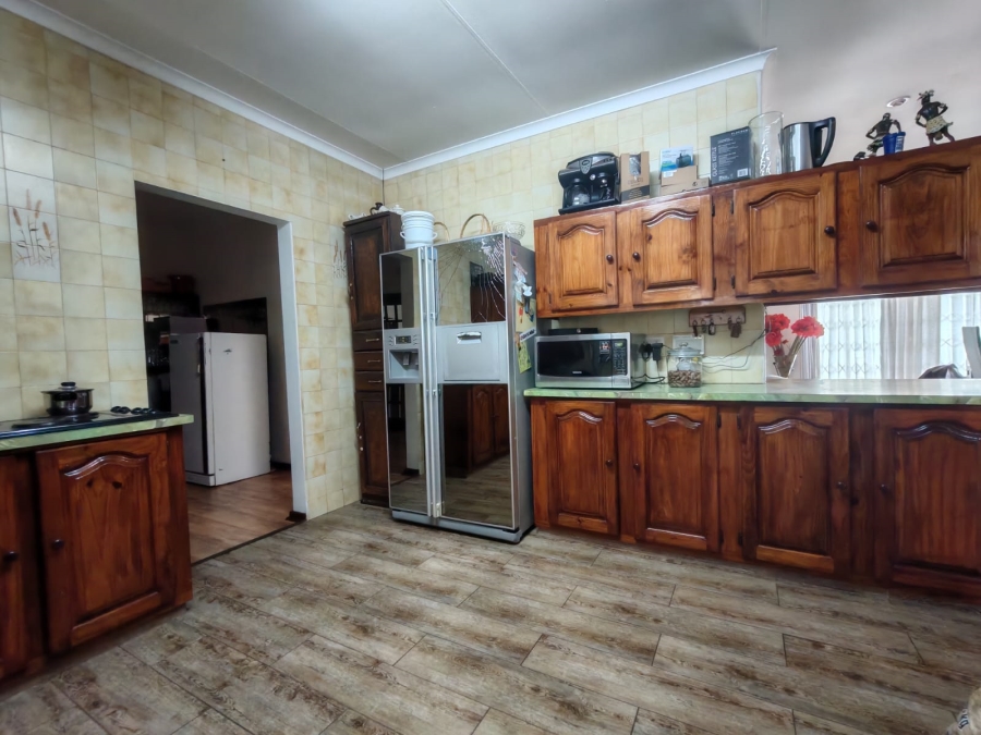 4 Bedroom Property for Sale in Three Rivers East Gauteng