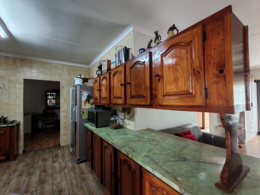 4 Bedroom Property for Sale in Three Rivers East Gauteng