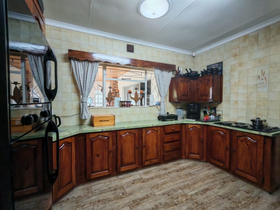 4 Bedroom Property for Sale in Three Rivers East Gauteng