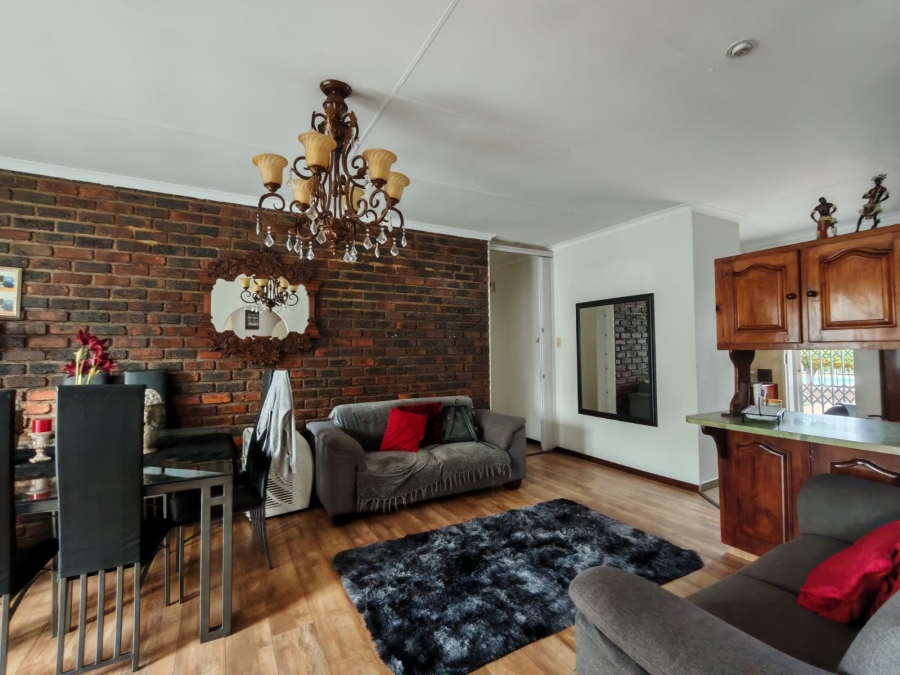 4 Bedroom Property for Sale in Three Rivers East Gauteng