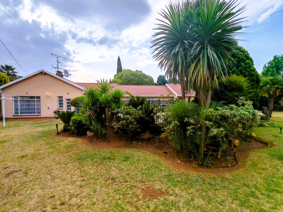 4 Bedroom Property for Sale in Three Rivers East Gauteng