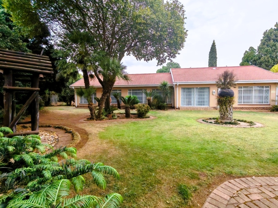 4 Bedroom Property for Sale in Three Rivers East Gauteng