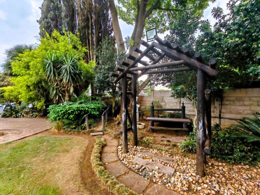 4 Bedroom Property for Sale in Three Rivers East Gauteng