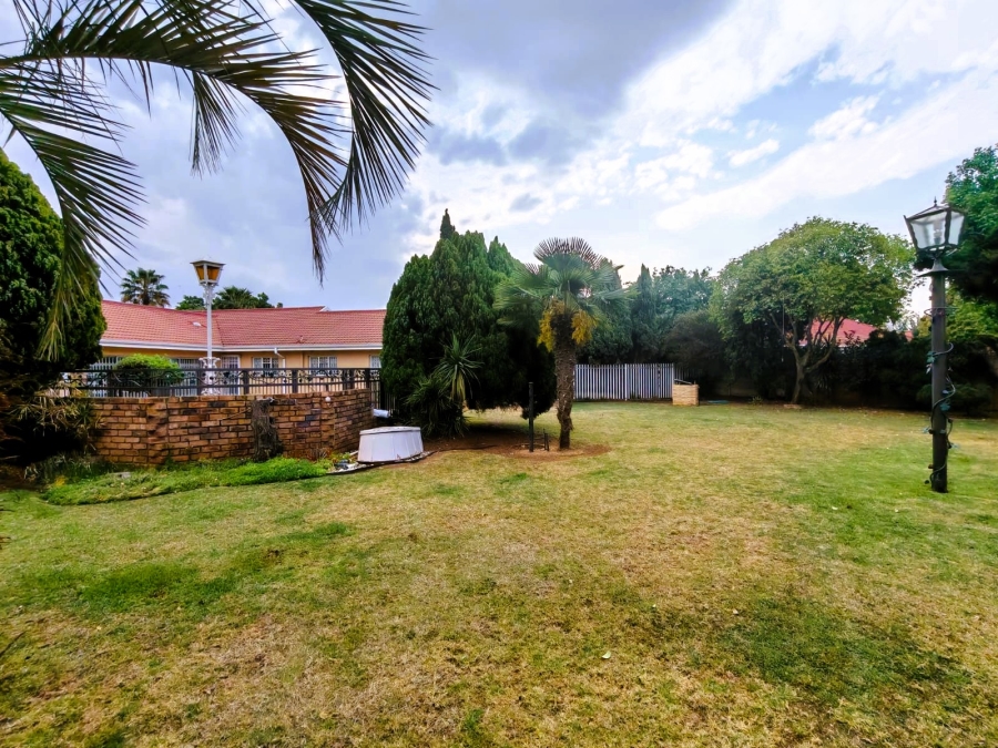 4 Bedroom Property for Sale in Three Rivers East Gauteng