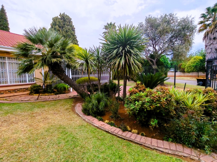 4 Bedroom Property for Sale in Three Rivers East Gauteng
