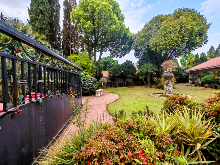 4 Bedroom Property for Sale in Three Rivers East Gauteng