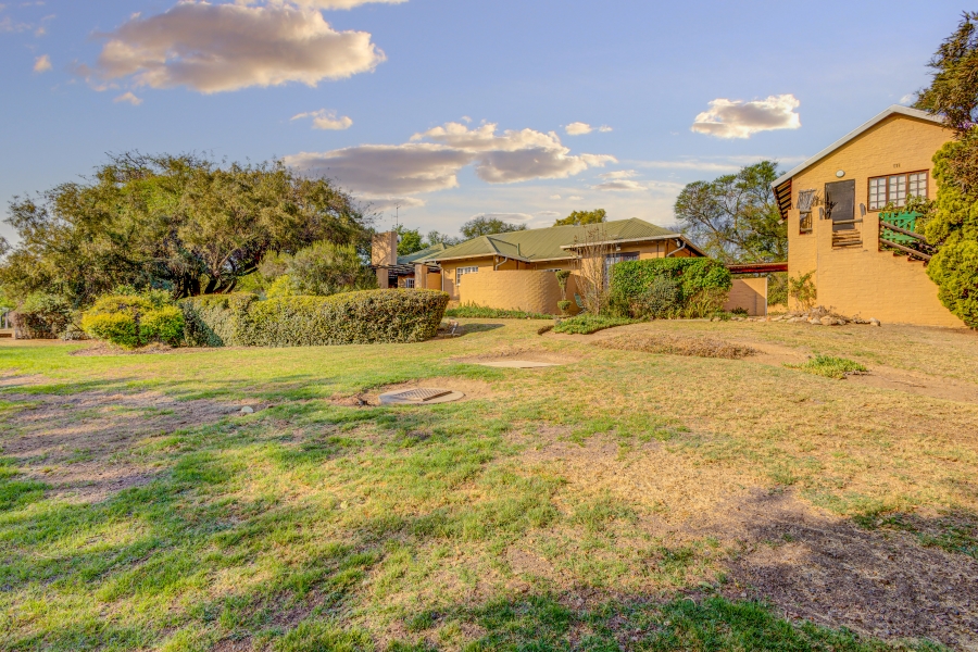 3 Bedroom Property for Sale in Chartwell Gauteng