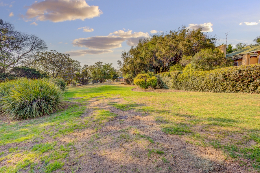3 Bedroom Property for Sale in Chartwell Gauteng