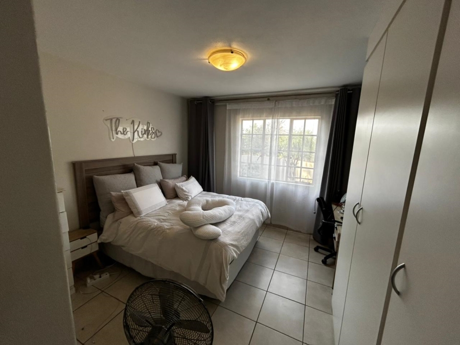 2 Bedroom Property for Sale in Wapadrand Gauteng