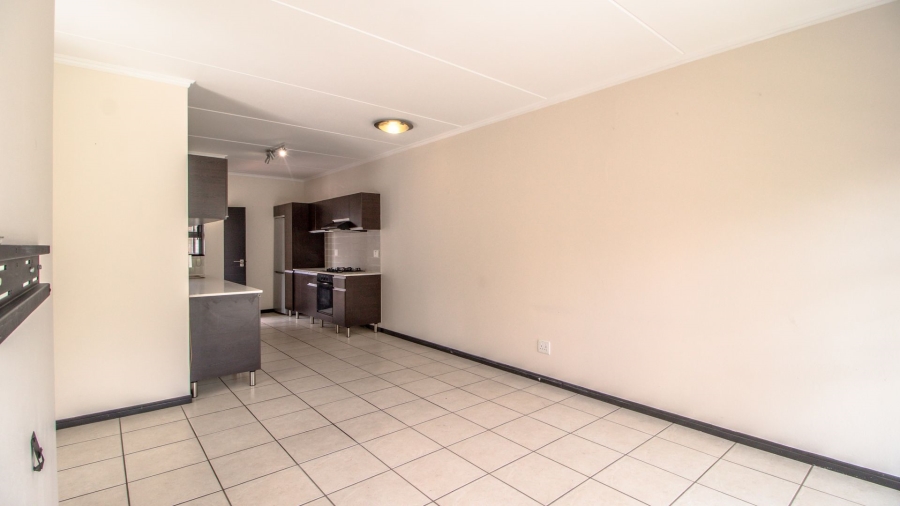 3 Bedroom Property for Sale in Greenstone Park Estate Gauteng