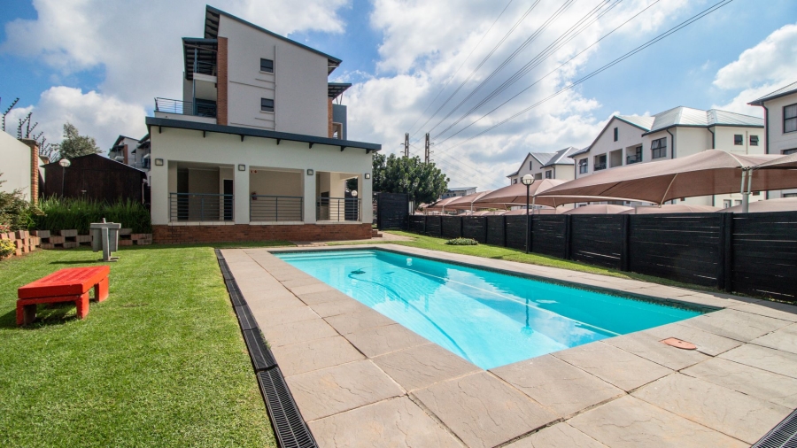 3 Bedroom Property for Sale in Greenstone Park Estate Gauteng