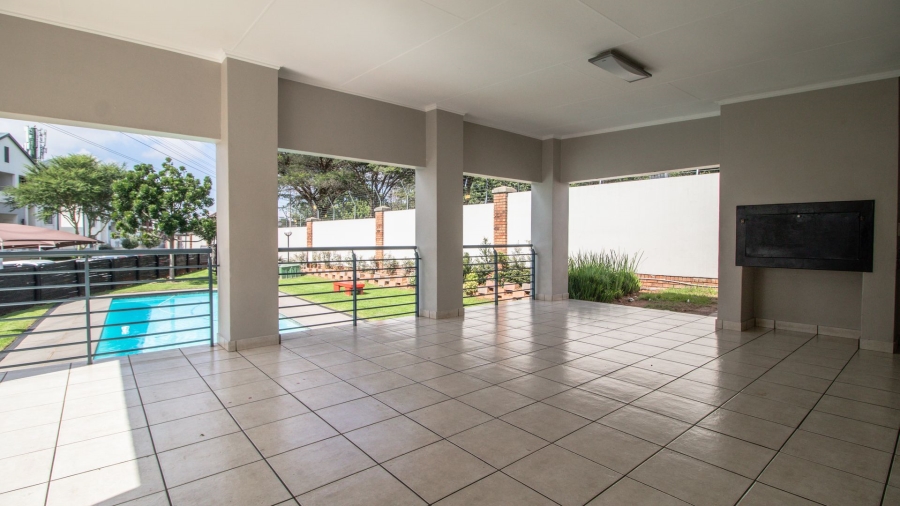 3 Bedroom Property for Sale in Greenstone Park Estate Gauteng