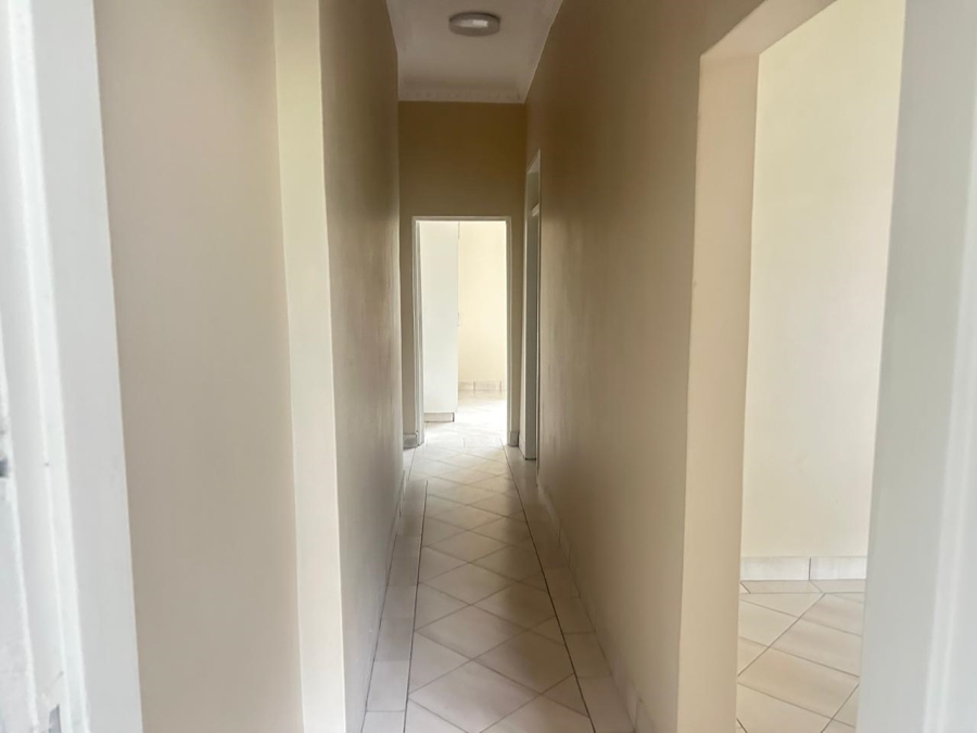 To Let 2 Bedroom Property for Rent in Albertville Gauteng