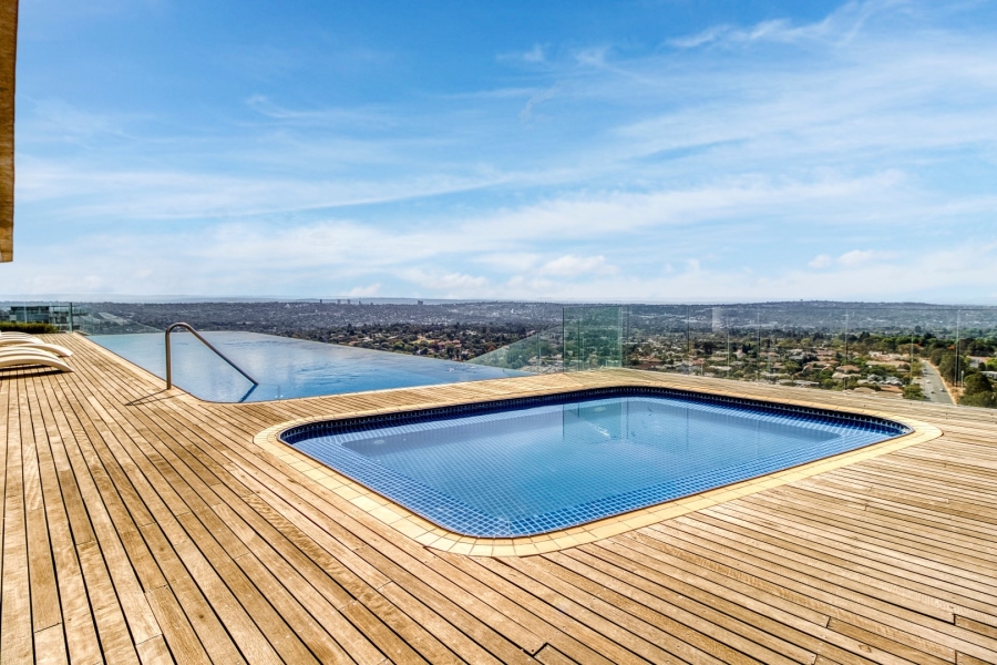 2 Bedroom Property for Sale in Morningside Gauteng