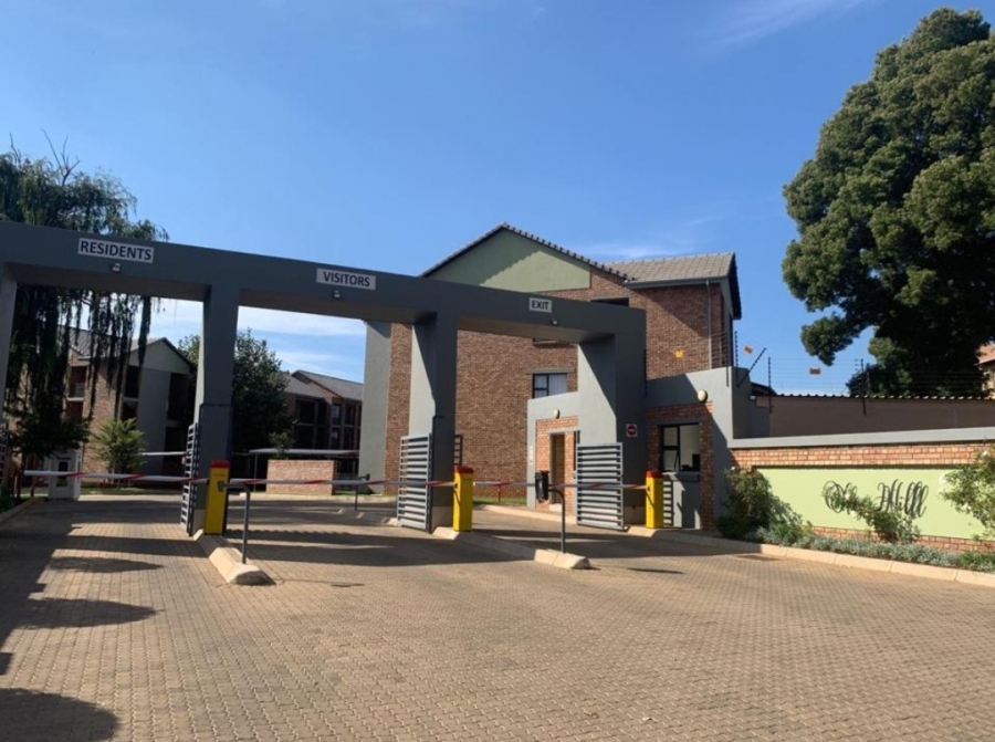 2 Bedroom Property for Sale in Goedeburg Gauteng