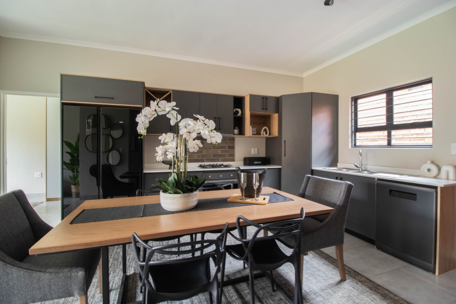 To Let 3 Bedroom Property for Rent in Boardwalk Villas Gauteng