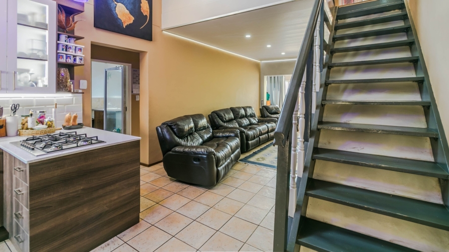 3 Bedroom Property for Sale in Vorna Valley Gauteng