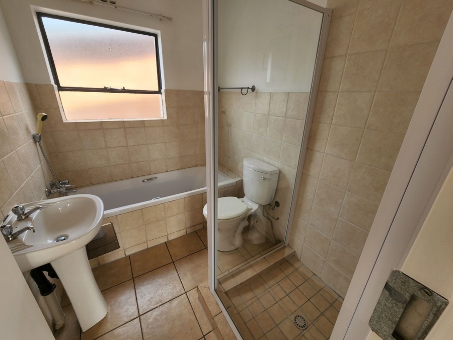 2 Bedroom Property for Sale in Jansenpark Gauteng