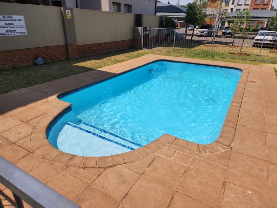 2 Bedroom Property for Sale in Jansenpark Gauteng