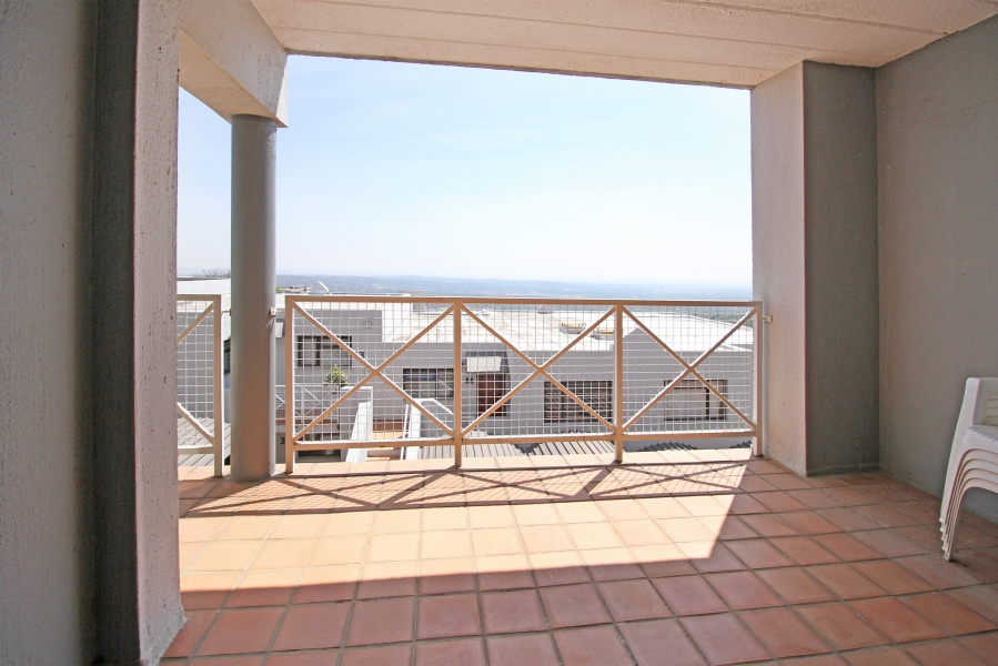 2 Bedroom Property for Sale in Northcliff Gauteng
