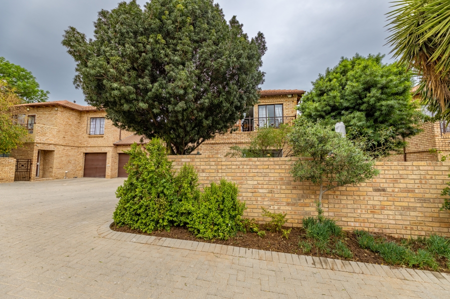 3 Bedroom Property for Sale in Craigavon Gauteng