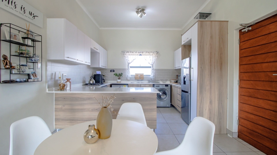 2 Bedroom Property for Sale in Founders Hill Gauteng