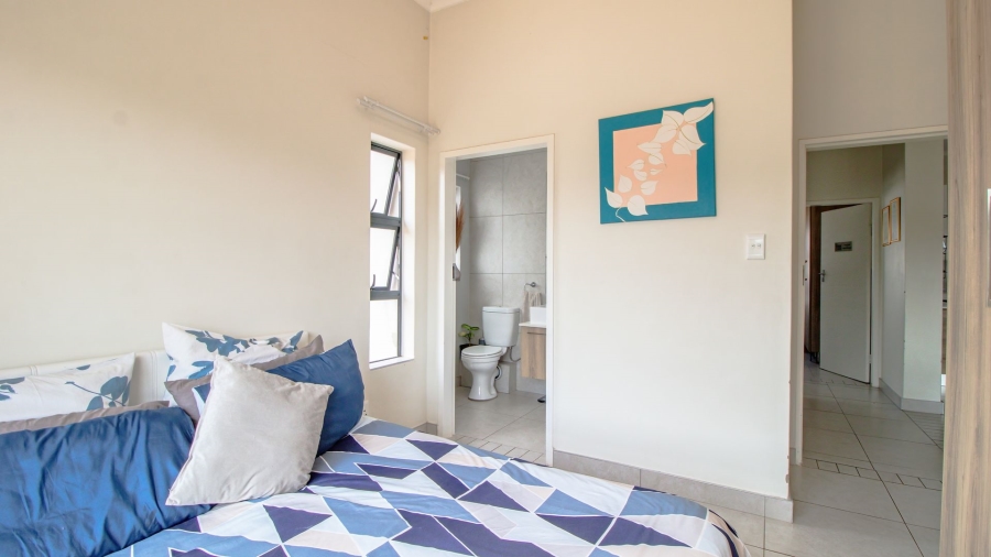 2 Bedroom Property for Sale in Founders Hill Gauteng