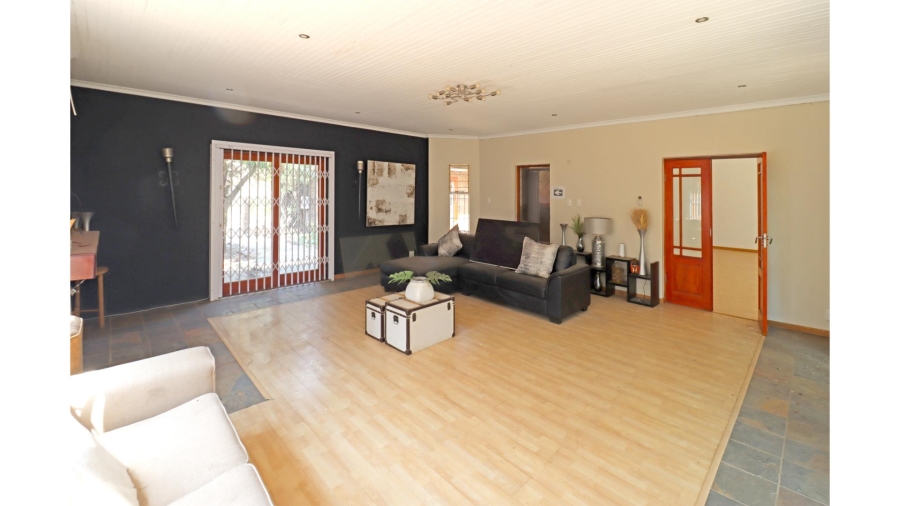 4 Bedroom Property for Sale in Sun Valley Gauteng