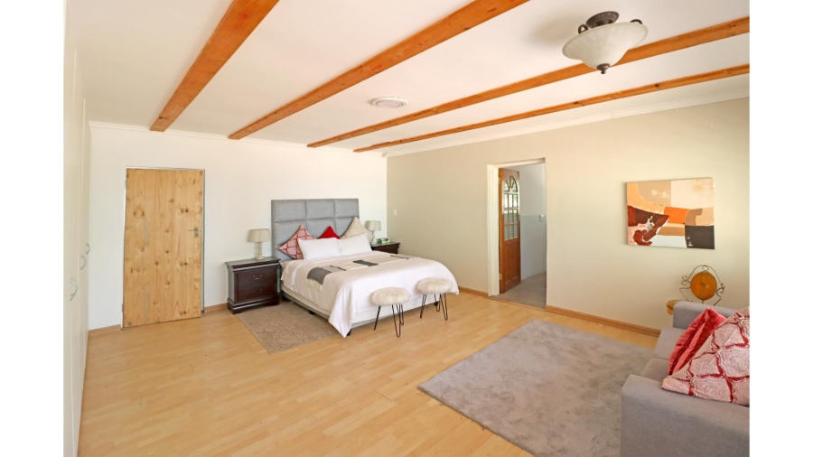 4 Bedroom Property for Sale in Sun Valley Gauteng