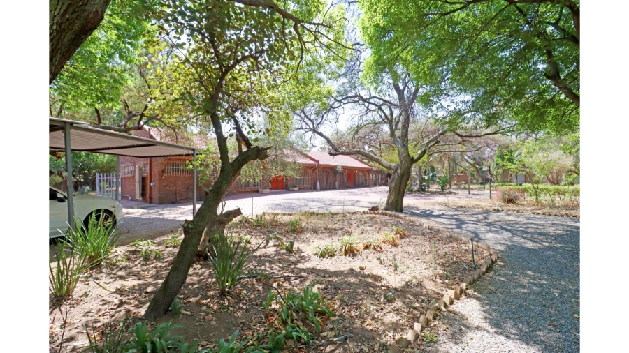 4 Bedroom Property for Sale in Sun Valley Gauteng