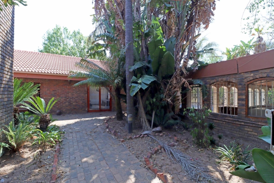 4 Bedroom Property for Sale in Sun Valley Gauteng