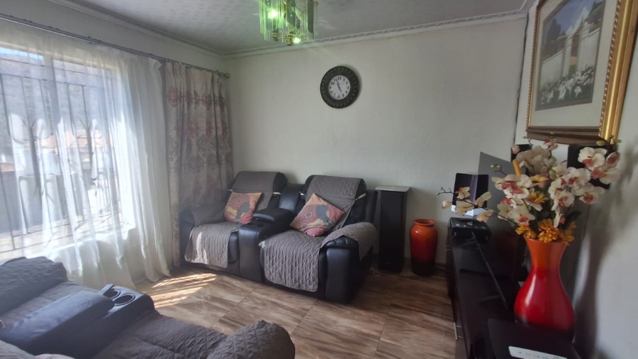 3 Bedroom Property for Sale in Mamelodi East Gauteng