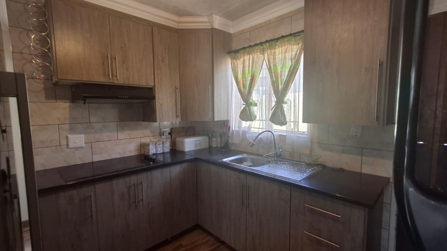 3 Bedroom Property for Sale in Mamelodi East Gauteng