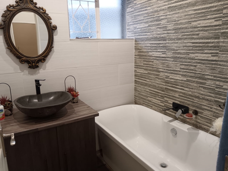 3 Bedroom Property for Sale in Dalpark Proper Gauteng