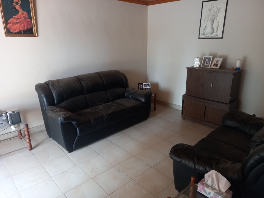 3 Bedroom Property for Sale in Greenhills Gauteng