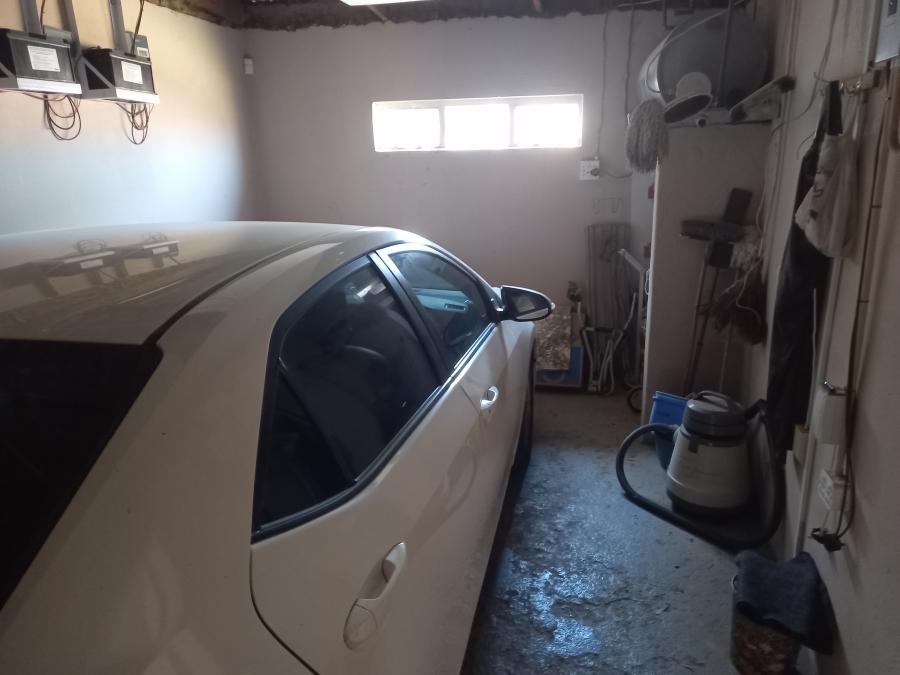 3 Bedroom Property for Sale in Greenhills Gauteng