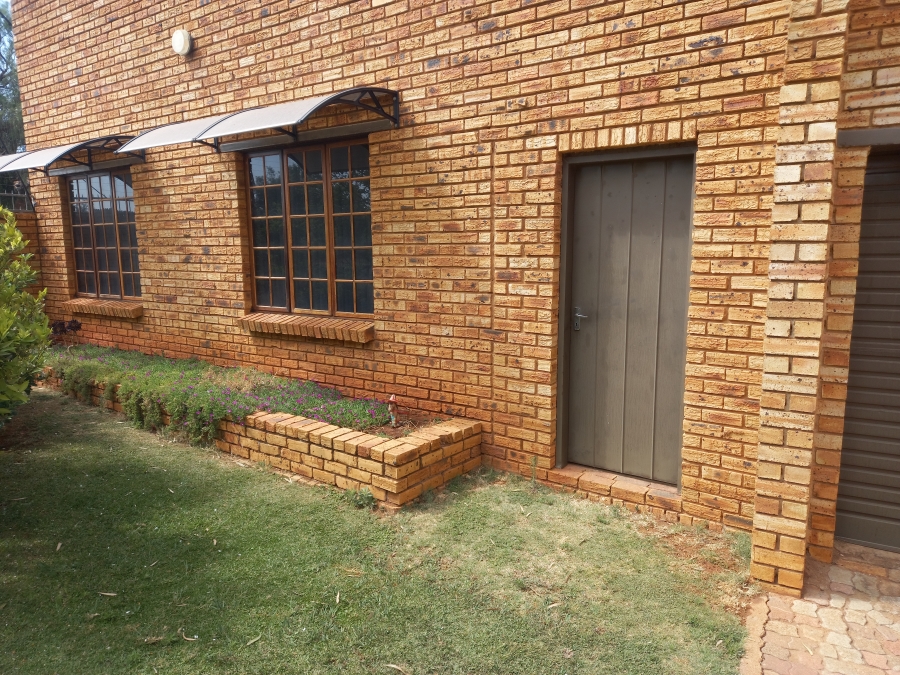 3 Bedroom Property for Sale in Greenhills Gauteng