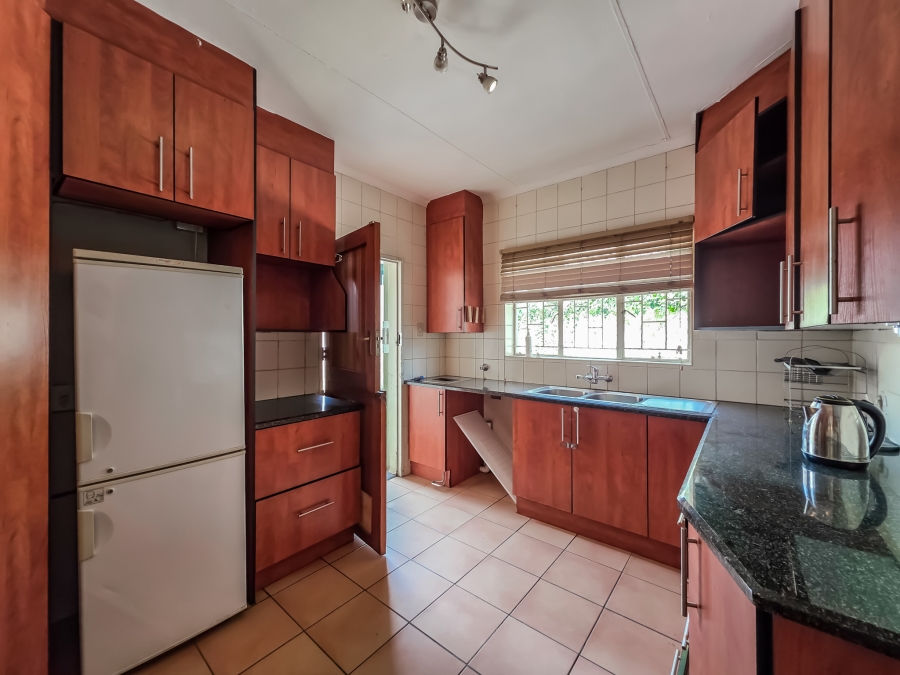 3 Bedroom Property for Sale in Garsfontein Gauteng