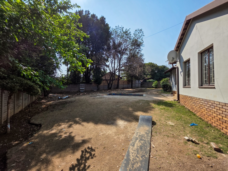 3 Bedroom Property for Sale in Garsfontein Gauteng