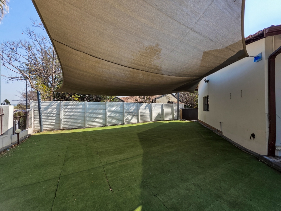 3 Bedroom Property for Sale in Garsfontein Gauteng